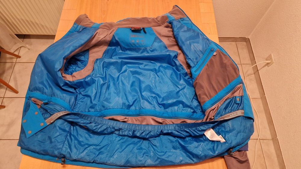 Mammut Winterjacke blau 3