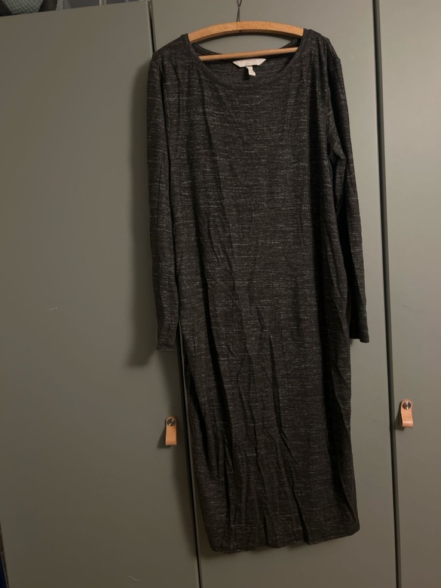 H&M Vestiti: H&M Mama Kleid (XL) – Usato da Basel venduto da enfantdor