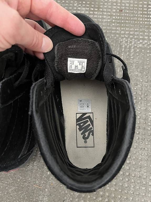 Scarpe da uomo: Vans Leder schwarz Gr. 36 – Usato da Bern venduto da Walyan 4