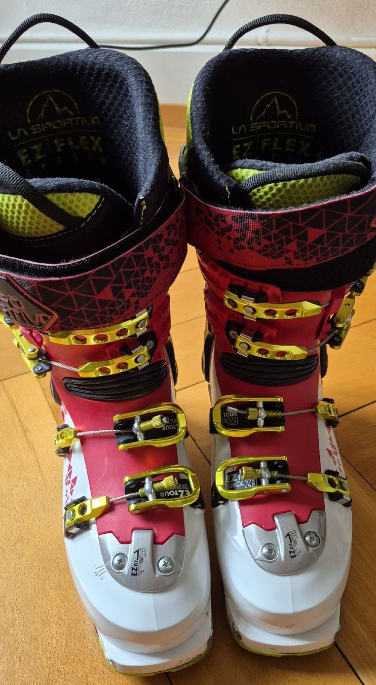 La Sportiva Scarpe da donna: Skitourenschuh – Usato da Luzern venduto da Steffiistephii 2