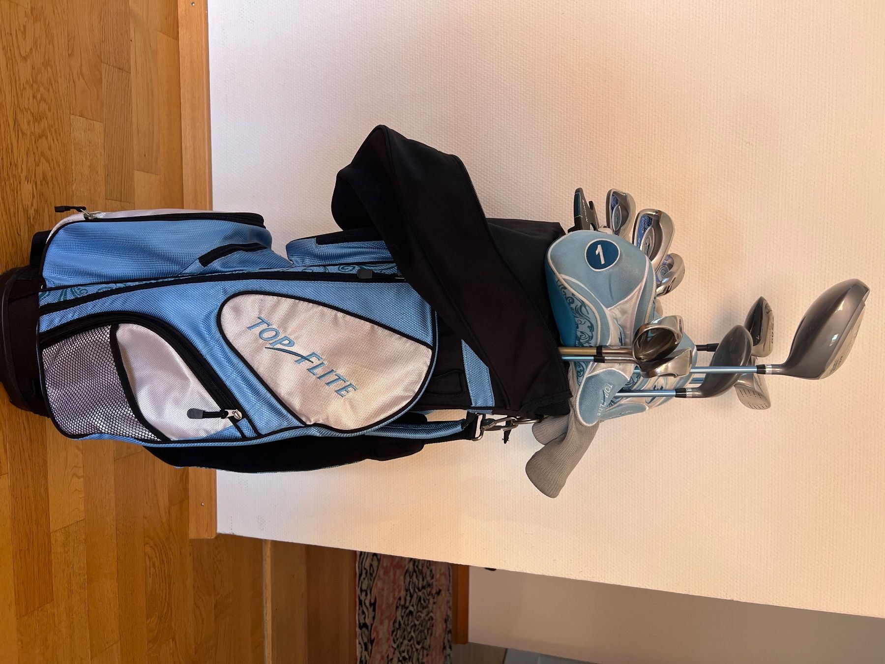 Schläger & Sets: Golfbag für Damen Einsteigerinnen – Gebraucht aus Zürich von seerose76