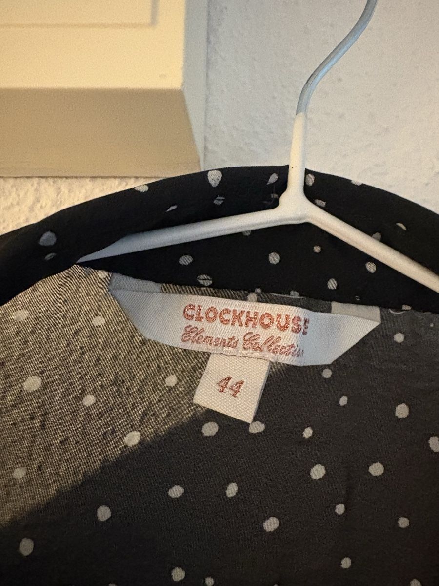 C&A Camicette: Leichte Bluse mit Punkten – Usato da Ricketwil venduto da Lady_of_Glenmore 3