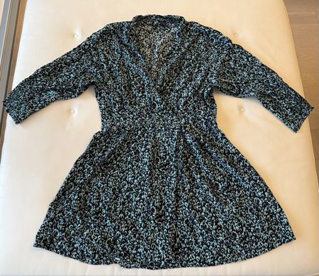 Zara robe taille L turquoise et noir