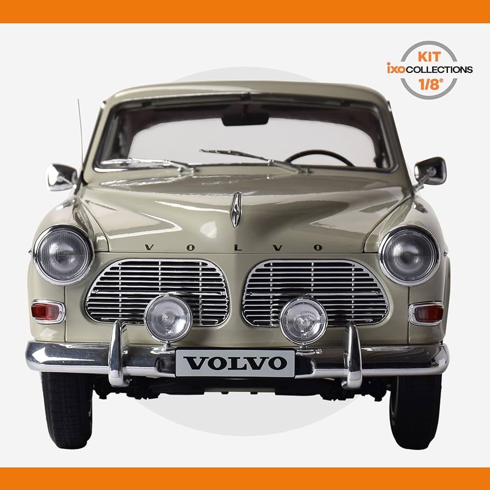 Volvo Kit di costruzioni: VOLVO 122S AMAZON METALLBAUSATZ MASSSTAB 1:8 – Nuovo e nell'imballaggio originale da Erlenbach i. S. venduto da MB-Next-Level 1