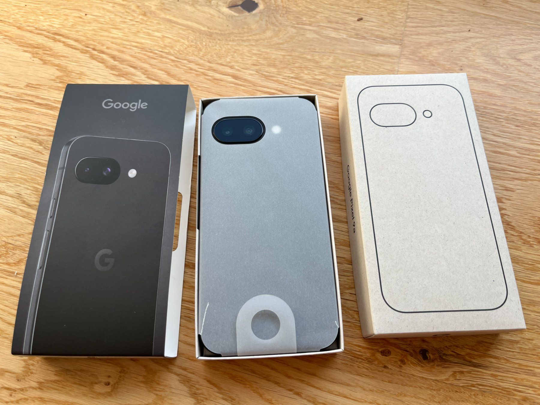 Google Handys / Smartphones: Google Pixel 9a, 128 GB, Obsidian – Neu und originalverpackt aus Meilen von weedali 1