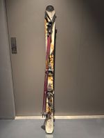 Skis Dynastar Legend – 158 cm + peau + fix + bâtons