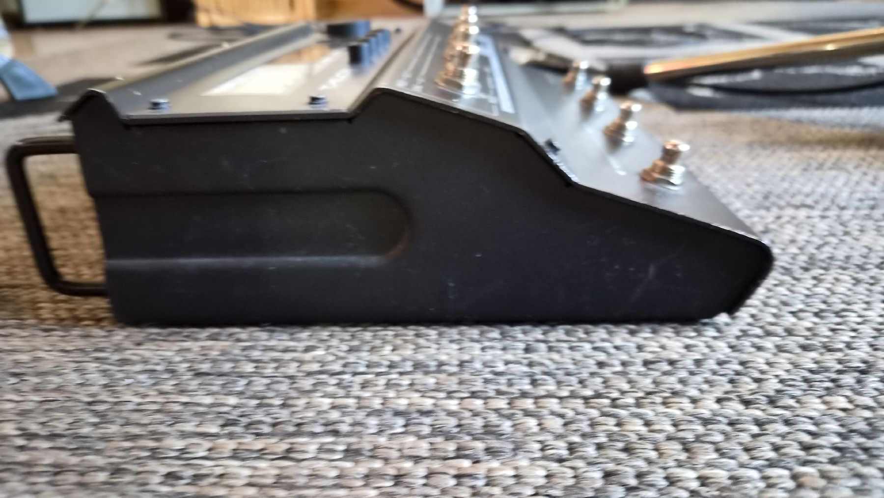 Instruments de musique: TC Helicon Vocal Technologies – D'occasion à Rebeuvelier par srh_y6vq 2