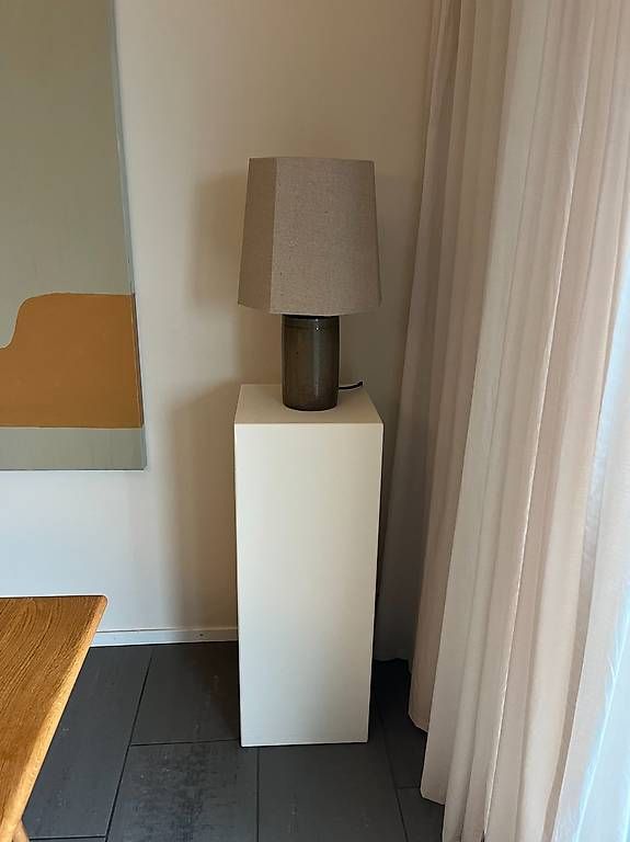 Sonstige Dekorationen & Accessoires: Weisser Deko-Sockel / Podest – Gebraucht aus Zollikerberg von leo_q5sv 2