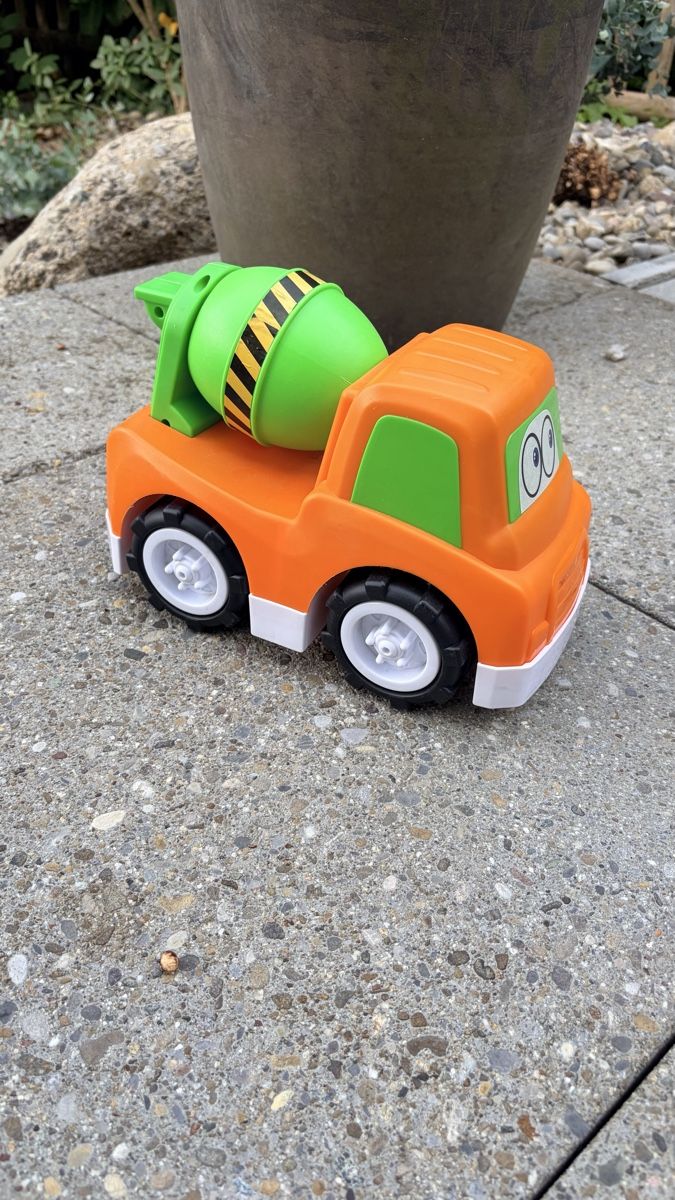 Jouets: Spielzeug Auto – D'occasion à Unterengstringen par stern_liii