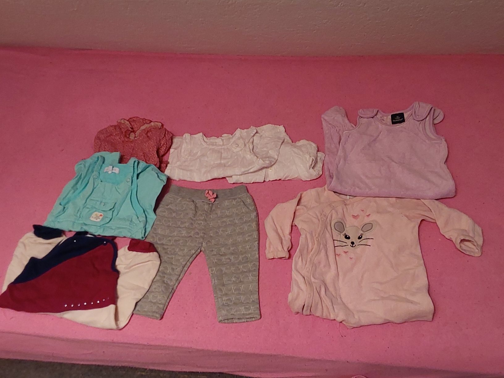 Kleiderpakete & -sets: Babykleiderpaket Gr.74 – Gebraucht aus Döttingen von Verkauf 1
