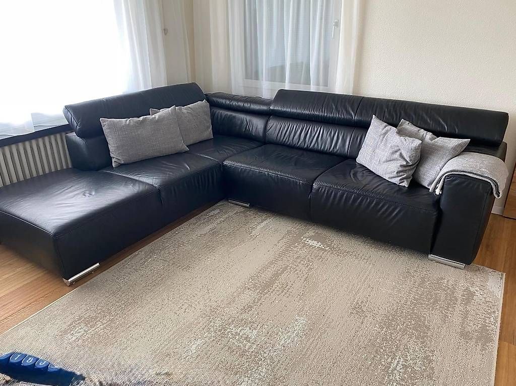 Pfister Sofas: Ecksofa schwarz, echt Leder – D'occasion à Wil SG par Sonja_7