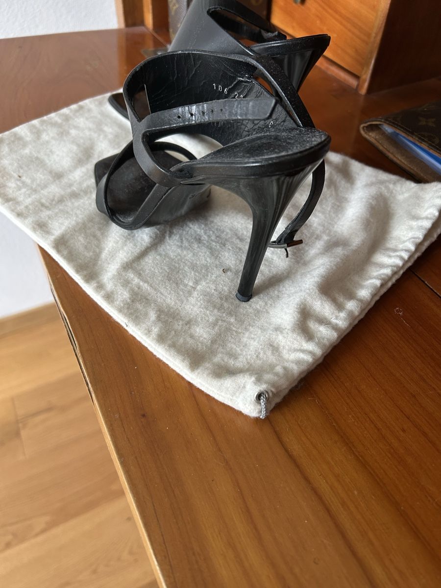 Gucci Damenschuhe: Gucci chaussures – Gebraucht aus Burgdorf von nat_kfq5 2