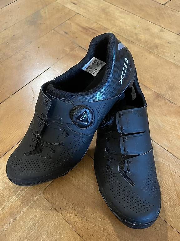 Shimano Scarpe da uomo: Shimano XC3 41 – Usato da Luzern venduto da veraaw01