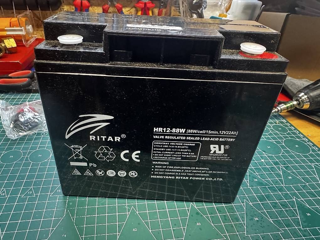 Caricatori & Batterie: Batterie 12v 22Ah – Usato da Fahrni b. Thun venduto da Joer1