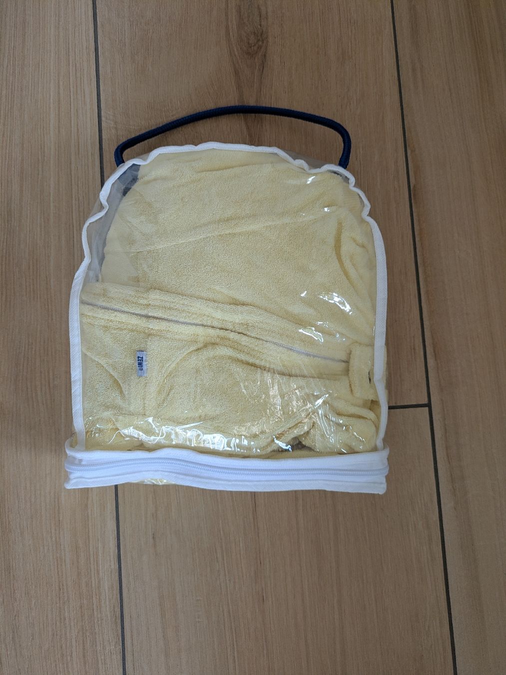 Zewi Coperte: couverture Zewi – Usato da Orsières venduto da ange_tor6 1