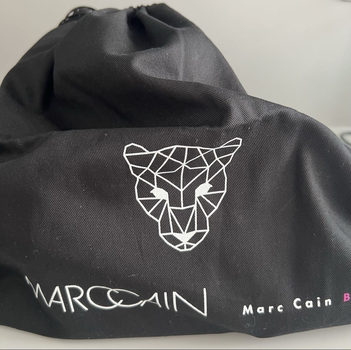 Marc Cain Damenschuhe: Marc Cain Overknee-Stiefel Gr.36 – Gebraucht aus chur von Ika11 7