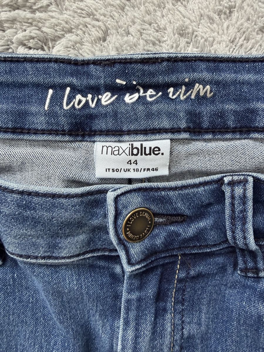 Jeans: Maxiblue Jeans Gr.44 – Usato da Mosnang venduto da Dojajolele 2