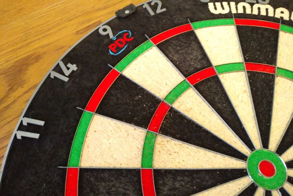 Winmau Blade 6 Triple Core 360 Steeldartboard | 1 Stück | 3060