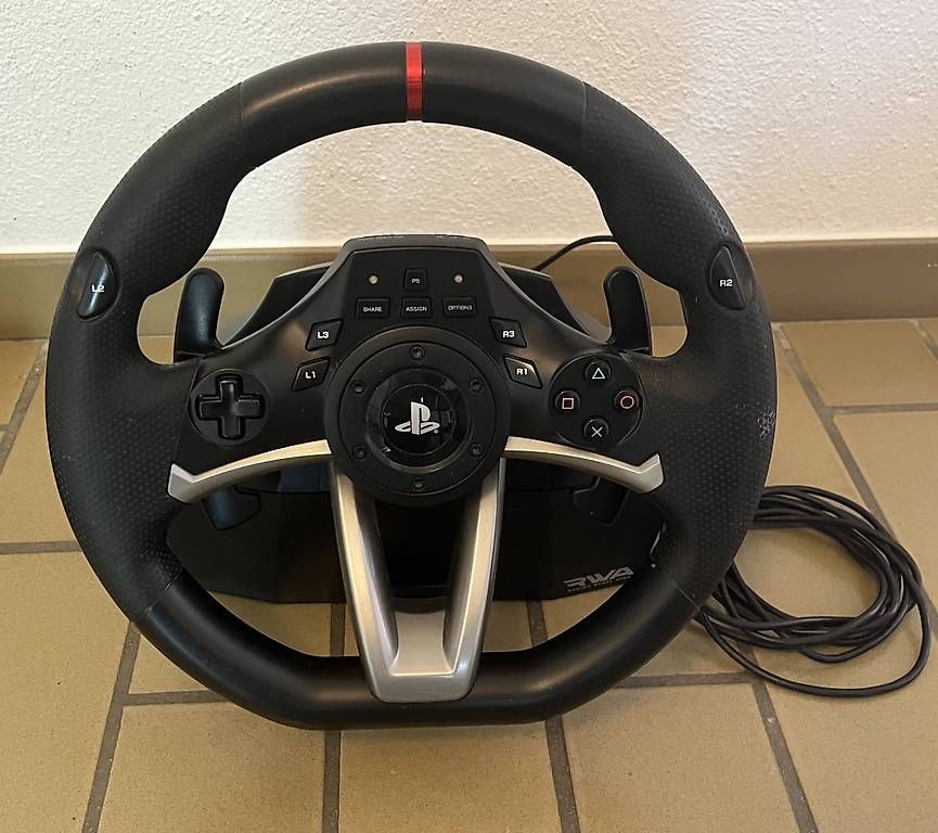 Console: HORI Racing Wheel APEX PS4 – Usato da Meikirch venduto da Mariamole 2