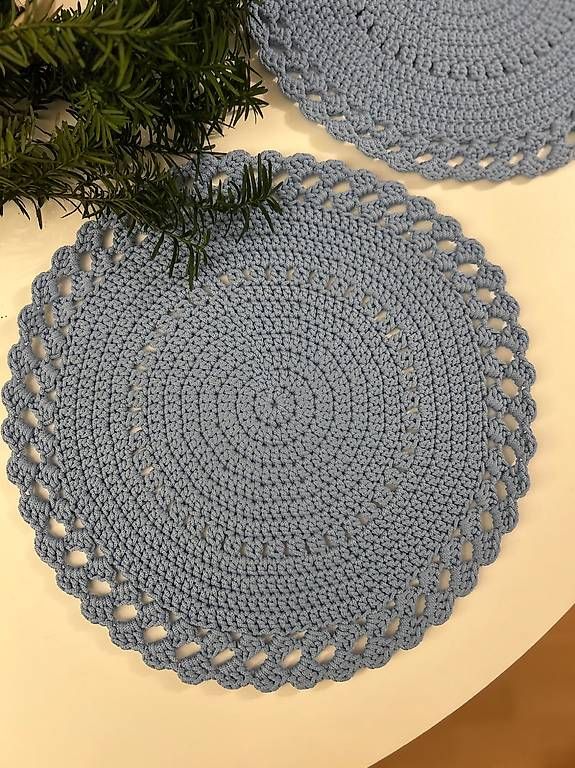 Toutes les décorations: Tischset / Tischdeko von Hand gehäkelt – Neuf avec emballage d'origine à Niederglatt ZH par Julia_4 1