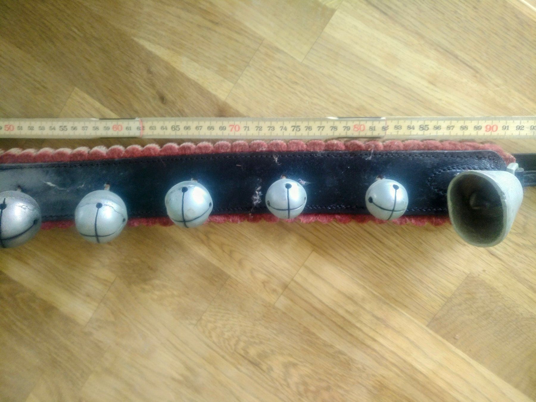 Campanacci mucche: Trychelgutte, Schelle, Glocken,  alt – Usato da St.Gallen venduto da 55232 4