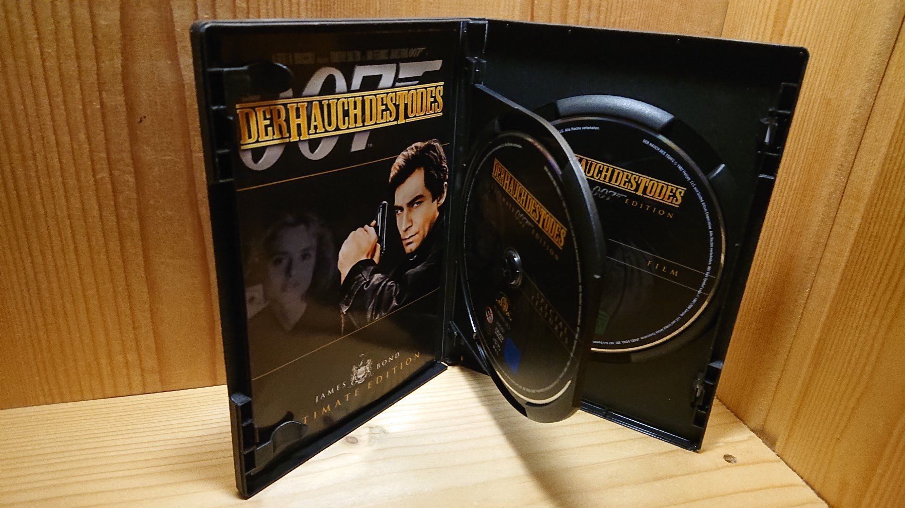 Tutti i DVDs: 007 DER HAUCH DES TODES DVD Ultimate Edition – Usato da Wilderswil venduto da Exebub 2
