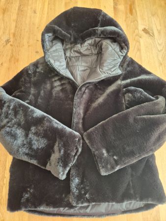 kuschlige schwarze Jacke | Fell-Imitat | Gr. M