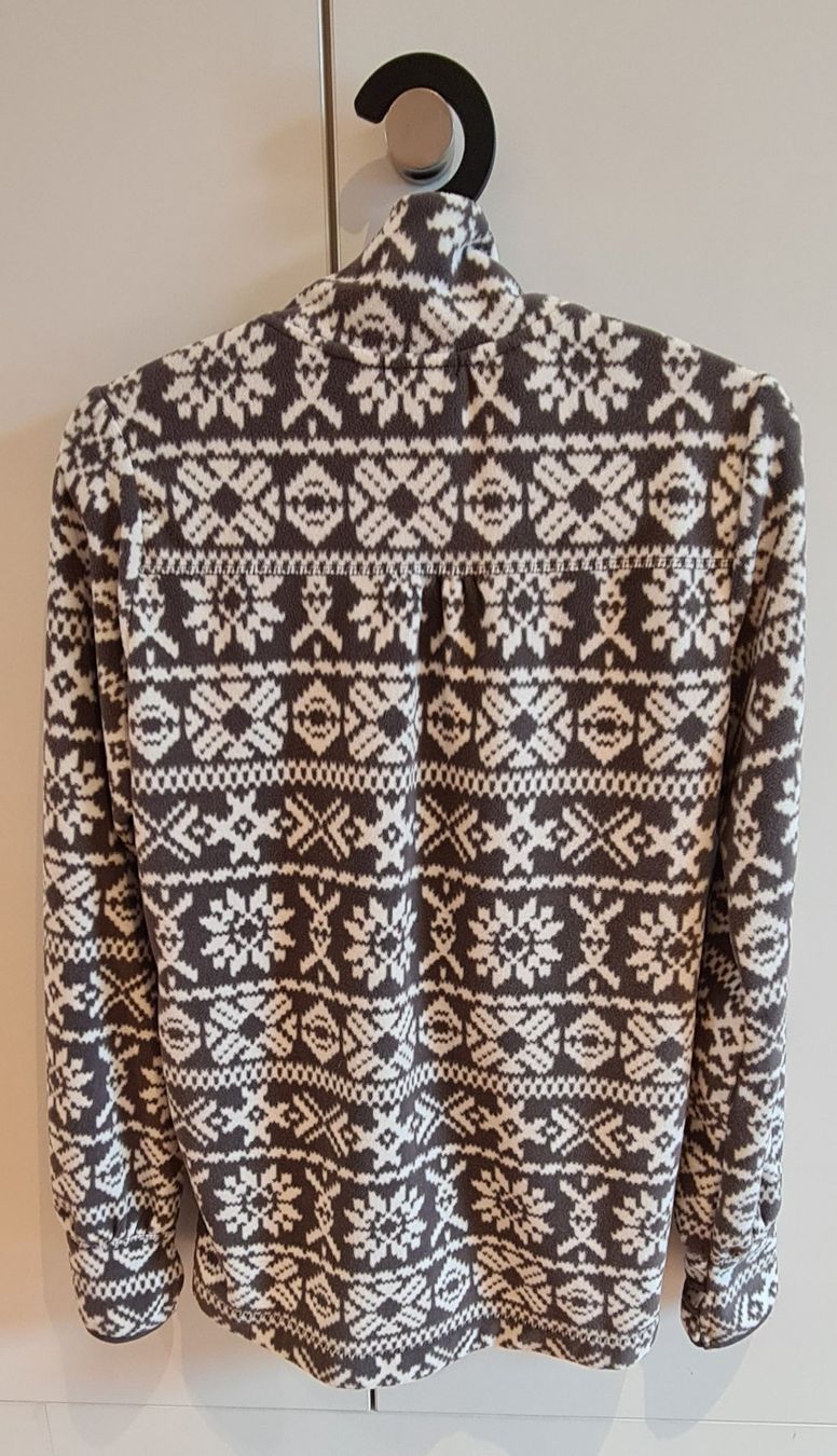 H&M Jacken: Fliesjacke Damen – Gebraucht aus Islikon von EFH651 1