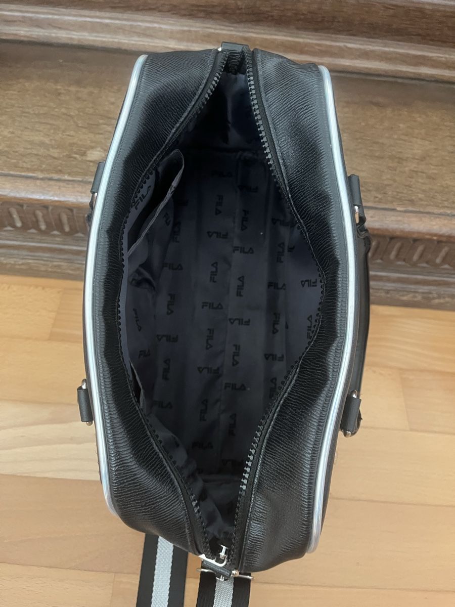 Fila Borse da donna: Fila Tasche , schwarz/ Silber – Usato da Uetikon am See venduto da erz13 7