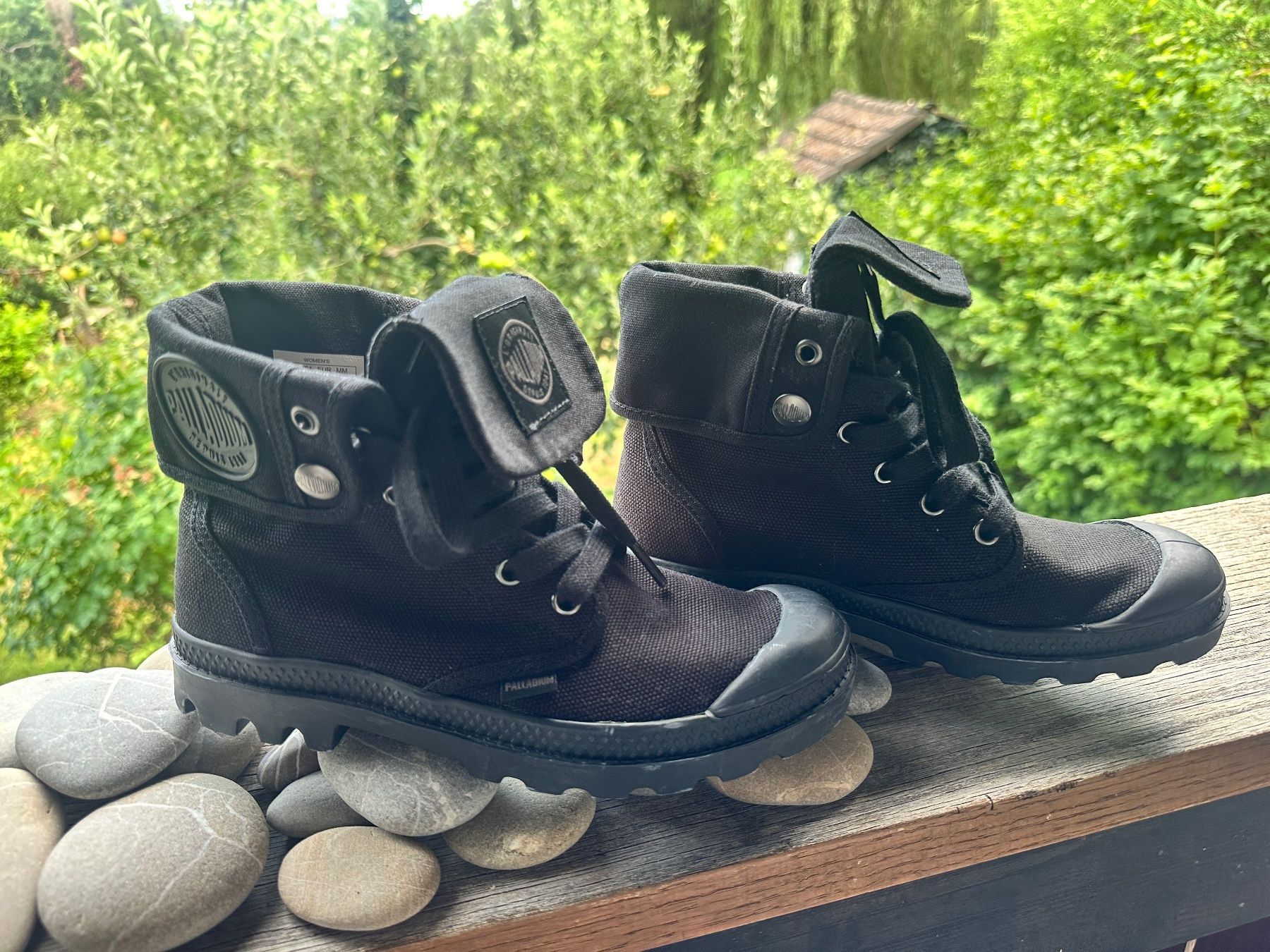 Palladium Damenschuhe: Neuwertige Palladium-Boots Gr. 37 – Neu (gemäss Beschreibung) aus Muri AG von Shoshana5 1