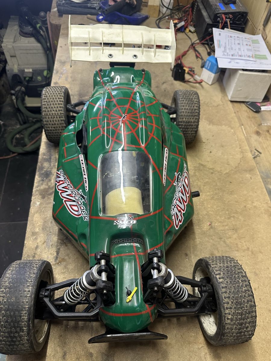 Modellismo RC: RC Auto 1:5  4WD Buggy Mcd RR4 – Usato da Ermenswil venduto da woubaan