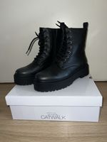 Schwarze Catwalk Boots, Grösse 39, NEU🍂