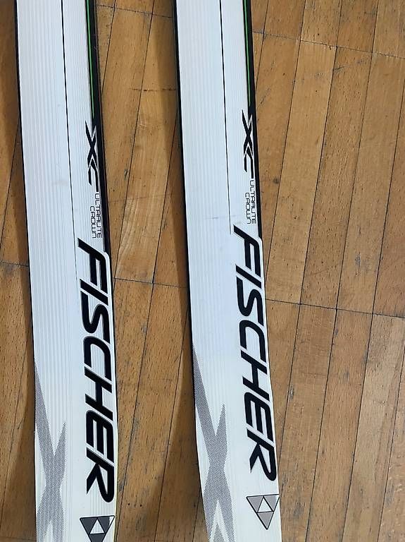 Skis: Fischer Ultralight Crown 197/N411 klassisch – Gebraucht aus Stäfa von Phphch 2