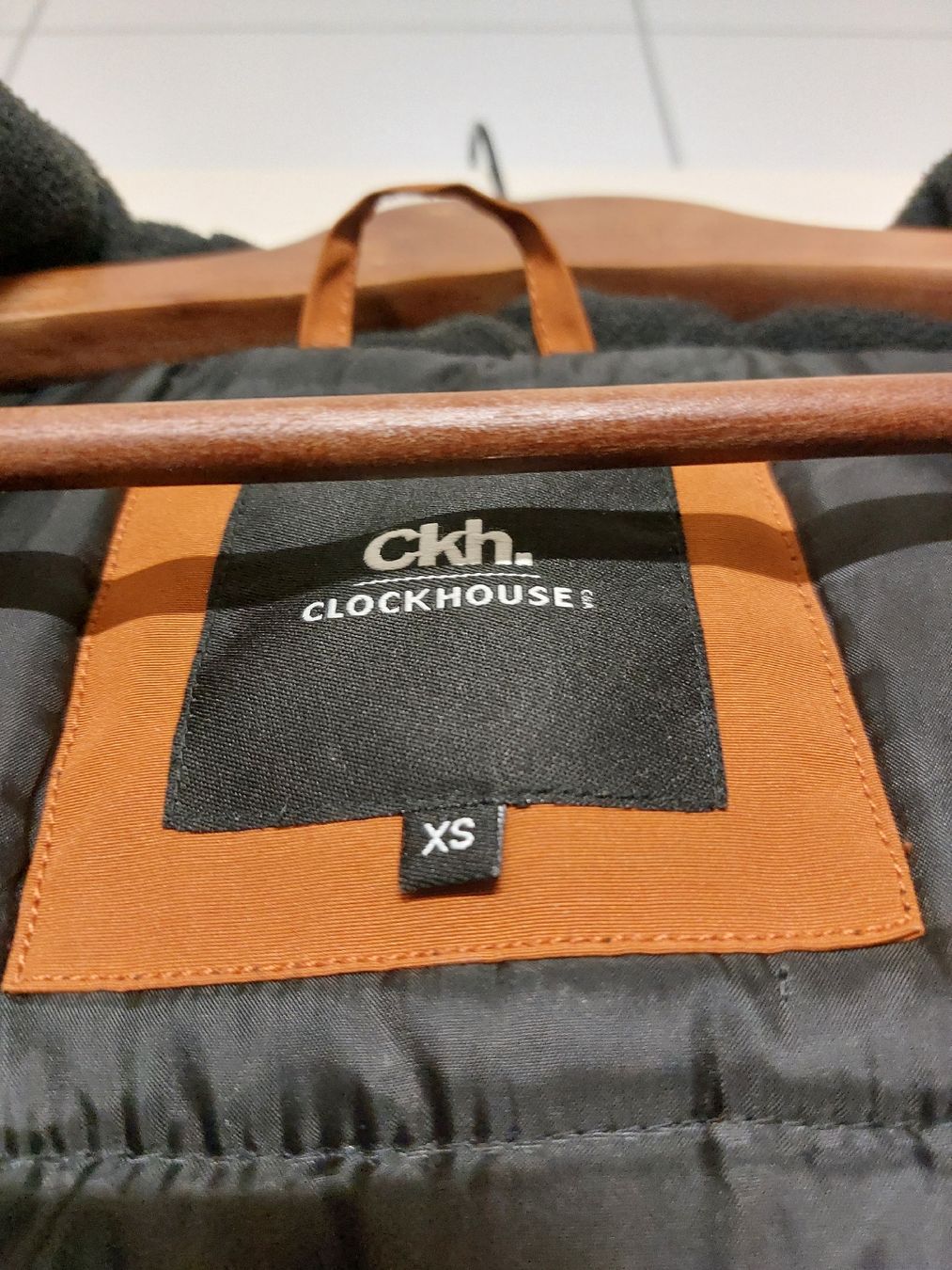 Jacken: Winterjacke / Skijacke Clockhouse – Gebraucht aus Frauenfeld von Gzorzi 2