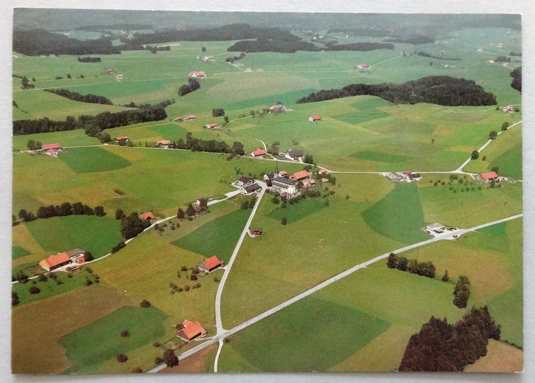 Cartoline postali: Le Crêt, vue aérienne – Difettoso da Fétigny venduto da Billy2miny