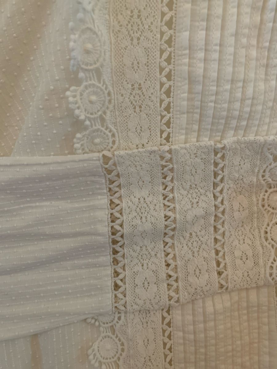 Camicette: Bluse mit Stickerei – Usato da Greifensee venduto da GMS_CH 1