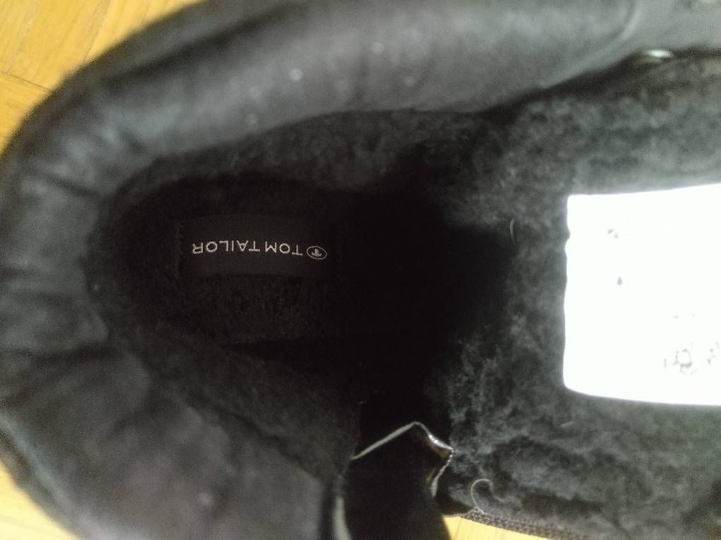 Scarpe da donna: Schwarze Boots, Tom Tailor, Grösse 40 – Usato da Samedan venduto da t_p_8nvs 1