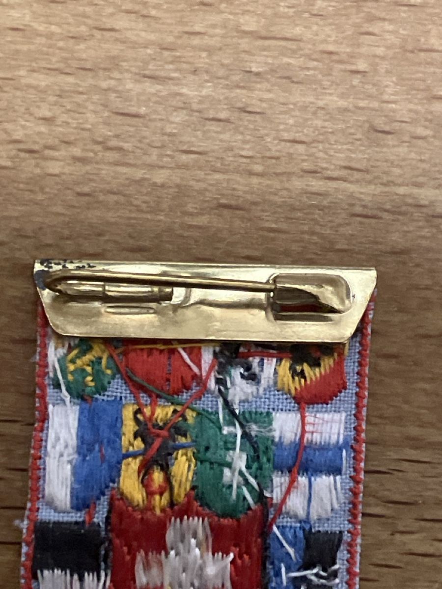 Swiss Placchette & Badge: 1.August CH Abzeichen 1943 – Usato da Erlenbach im Simmental! venduto da Simmentaler-Perlen 2