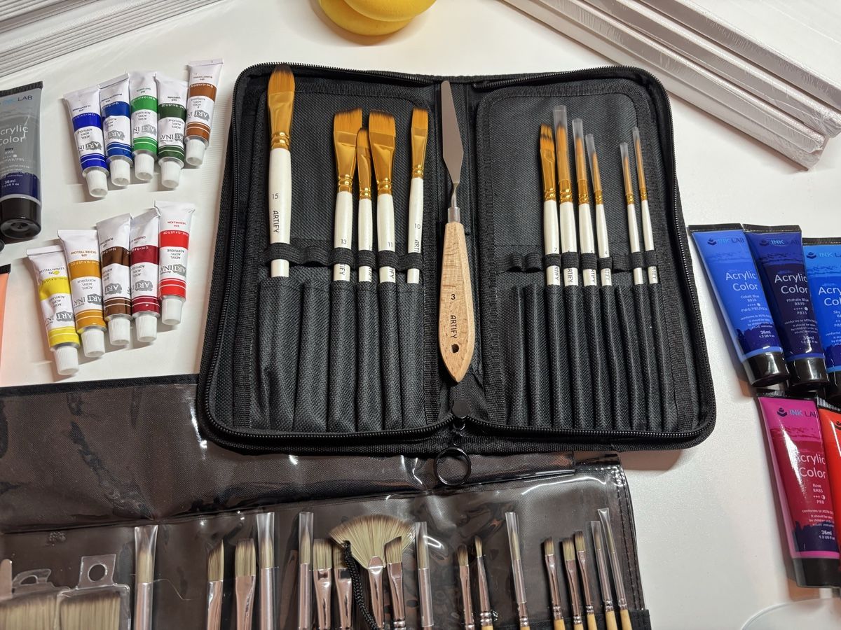 Farben: Leinwände, Pinsel & Acrylfarbe – Neu (gemäss Beschreibung) aus Lömmenschwil von pv_cr 1