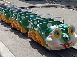 Kinderzug - Raupenbahn mit Schienen gebraucht