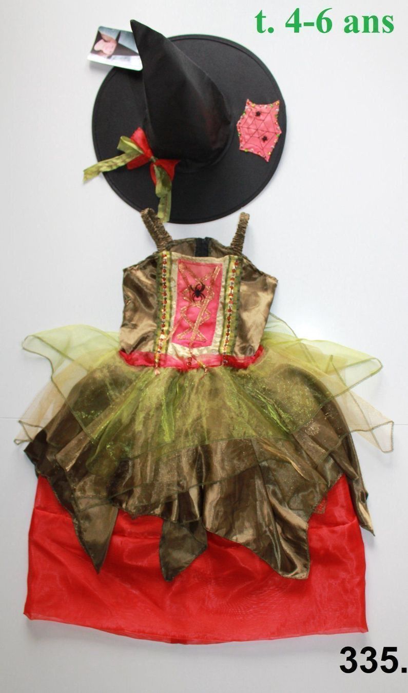 Costumi: Costume sorcière / Hexe  t. 4 - 6 ans – Usato da Peseux venduto da Gilloss