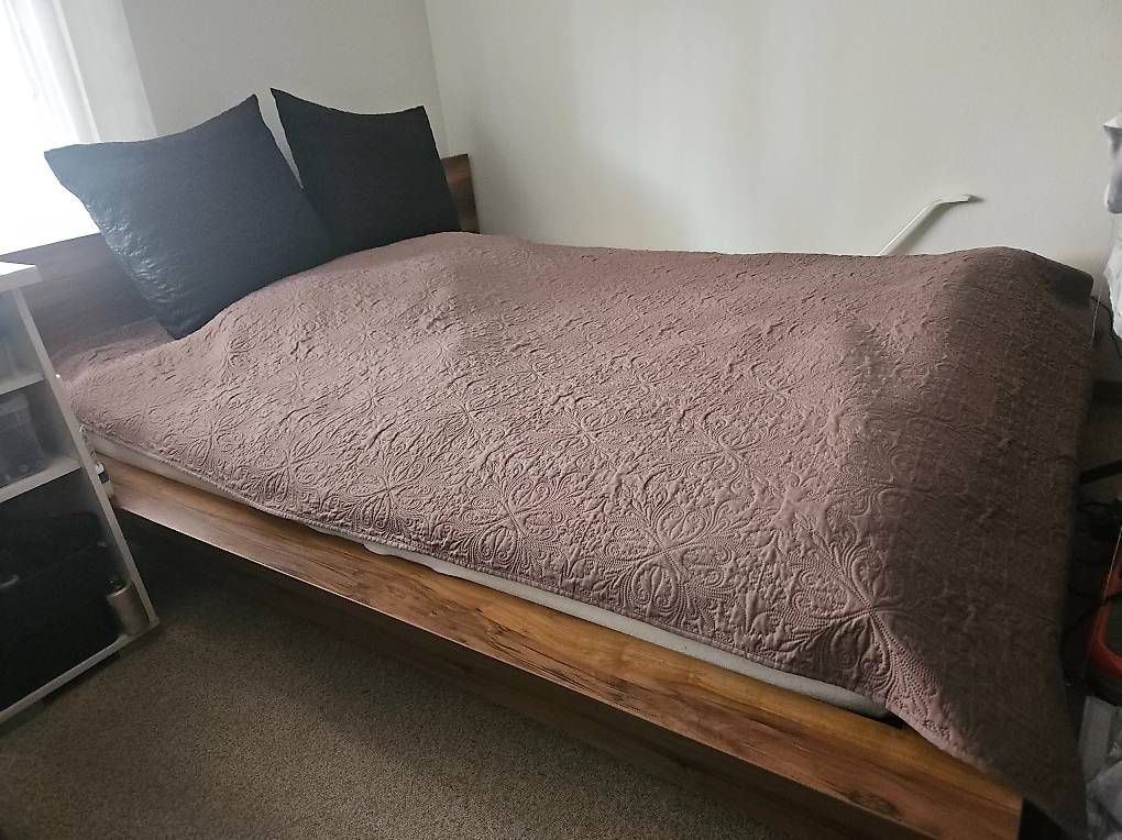 Betten: Komplettes Schlafzimmer  – Gebraucht aus Küssnacht am Rigi von ami_amina 2