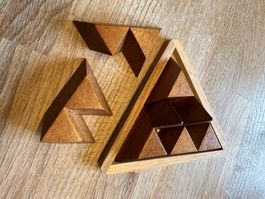 Pyramiden-Knobbelspiel - ohne Anleitung
