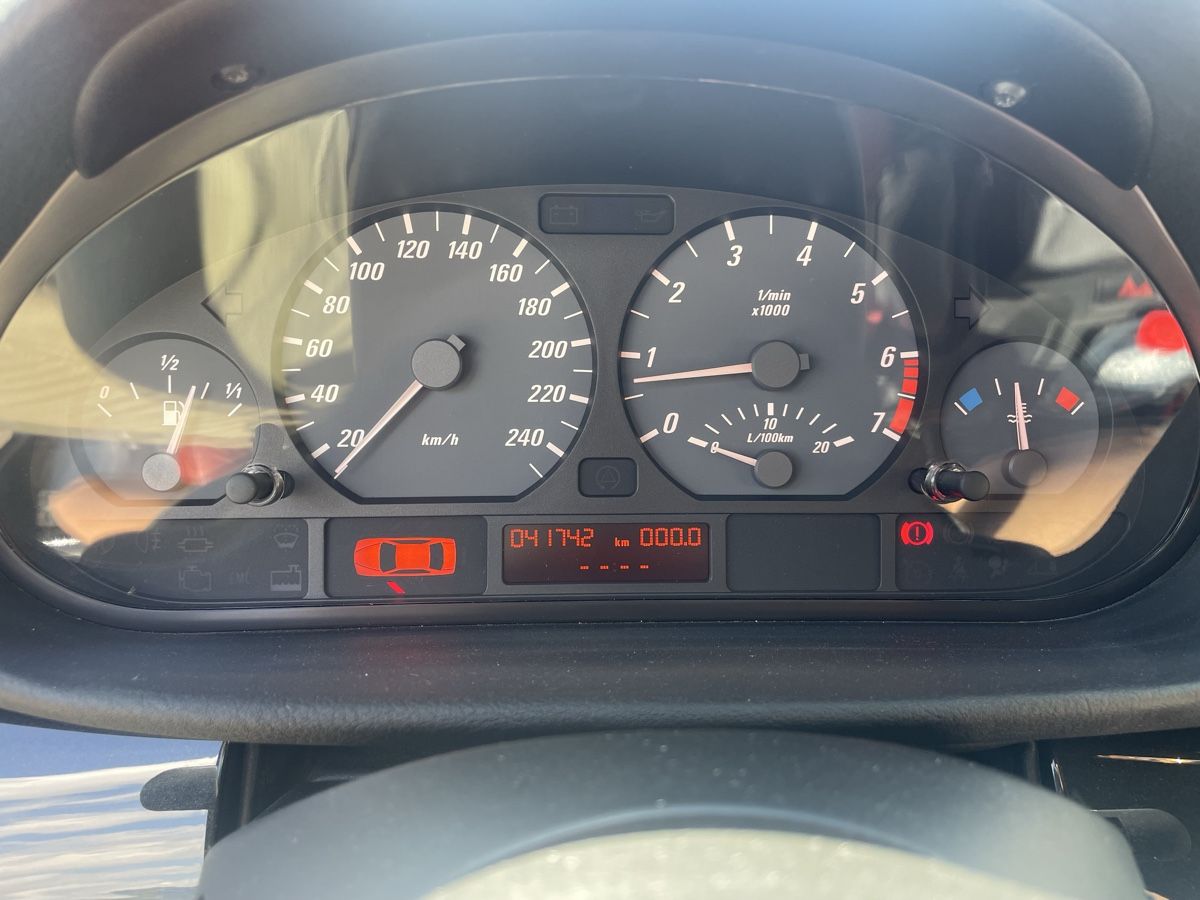 BMW Automobili: BMW 323Ci E46 Cabrio 45‘000KM – Usato da Tuggen venduto da Chrig_SZ 3