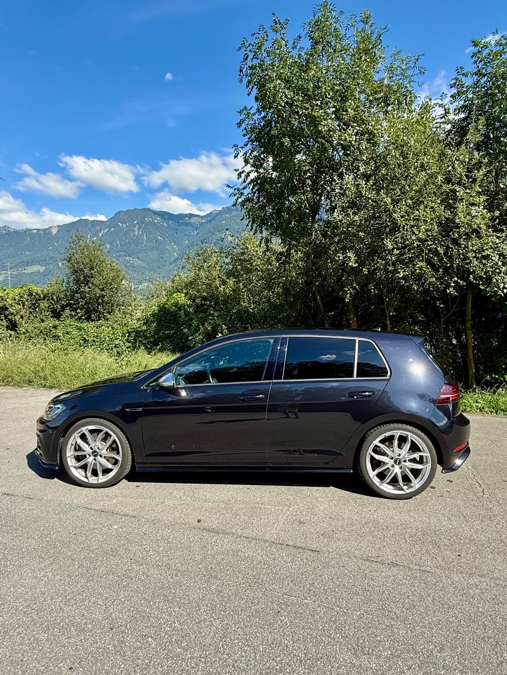 VW Automobili: Golf R 7.5 DSG – Usato da Oberschan venduto da Gmueller77 7