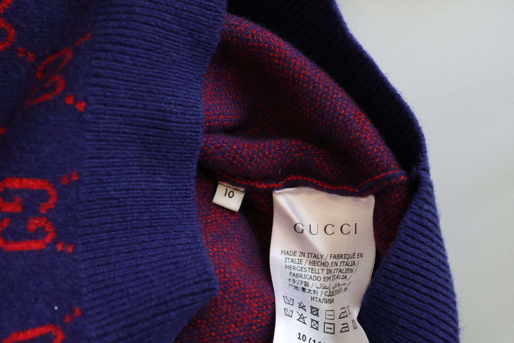 Maglioni & Felpe: Mädchen Pullover von Gucci 10 Jahre – Usato da Balzers venduto da MinimenschMia 2