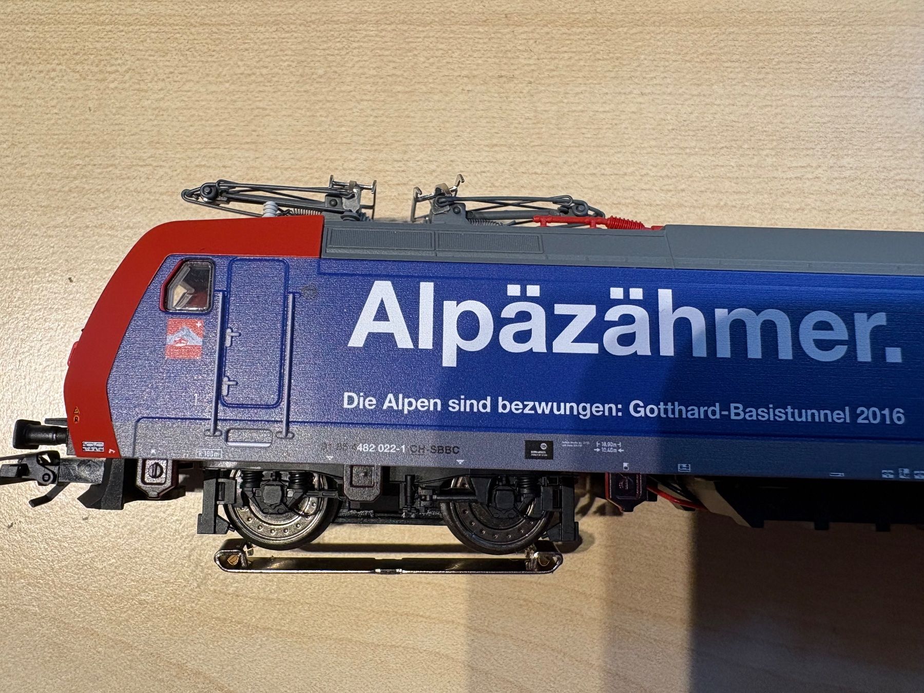 Märklin Modellini di ferrovie: Maerklin 36627  Re482 – Nuovo e nell'imballaggio originale da Corcelles Payerne venduto da Pierre66 2