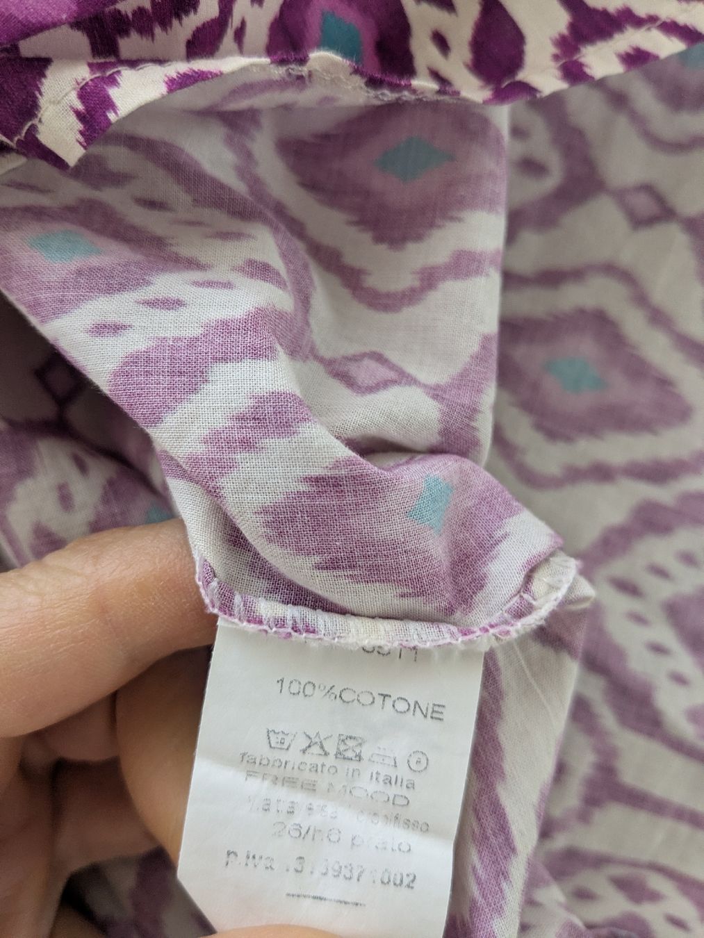 Blusen: Bluse mit Print Grösse 44-46, Baumwolle, Top – Gebraucht aus Rorschach von olg_5qq2 6