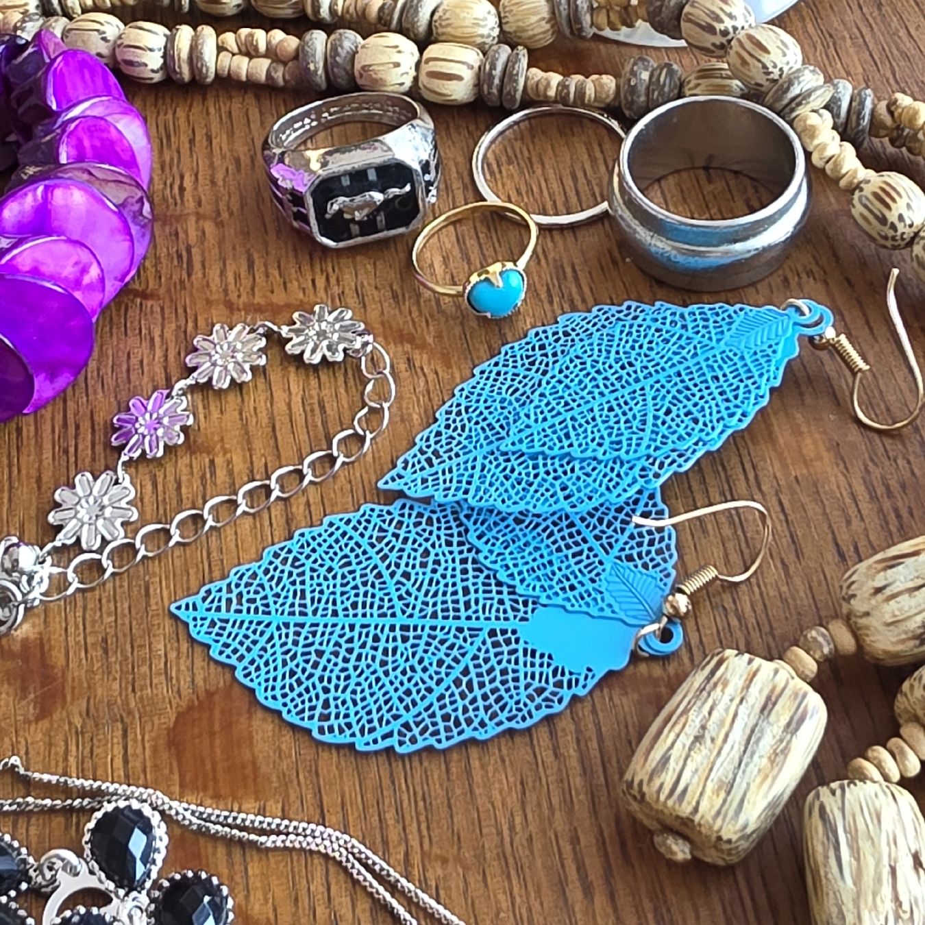 Sonstiger Schmuck: Diverse Schmuck-Sammlung: Ringe, Ketten, Ohrringe u.v.m. – Gebraucht aus Rheinsulz von Gilea 1