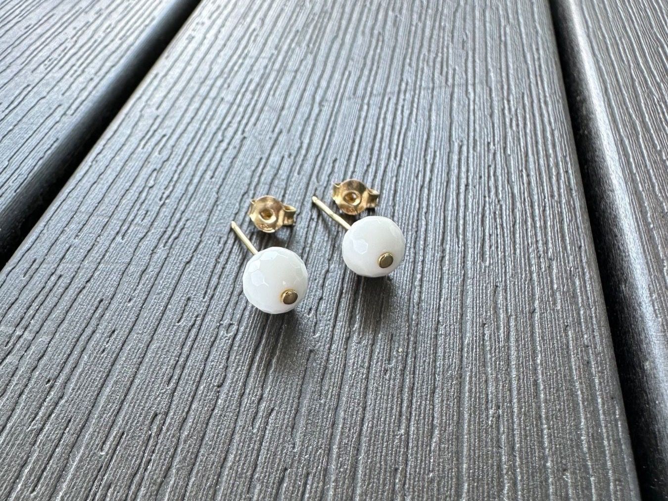 Orecchini pendenti & Orecchini a lobo: Ohrstecker Gold 750, Stein weiss – Usato da Winterthur venduto da AngiDi
